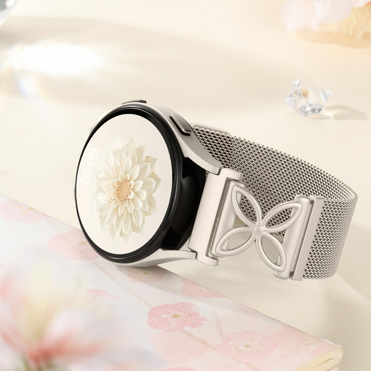 Getino Magnetic Metal Strap Compatible with Galaxy Watch 7 Band, Galaxy Watch 6 Classic Band FE 5 Pro 4 Active 2, 20mm Milanese Floral Dressy Wristband for Samsung Watch Bands Women 40mm 44mm 45mm
