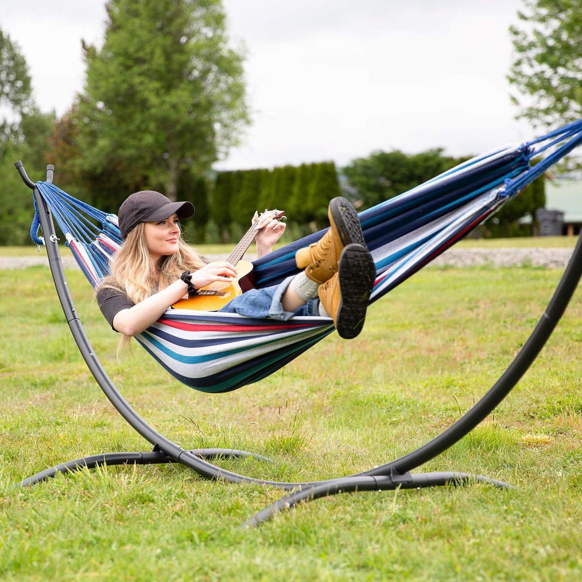 SUNCREAT Hammocks for Outside with Stand, Porch Hammock and Stand, 475 lbs Capacity, Blue & Red Stripes