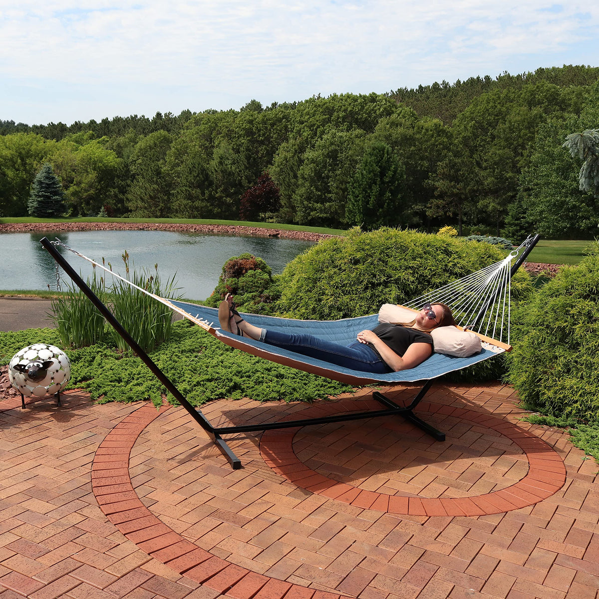 Sunnydaze Double Quilted Polyester Hammock with Detachable Pillow - 440-Pound Capacity - Tidal Wave